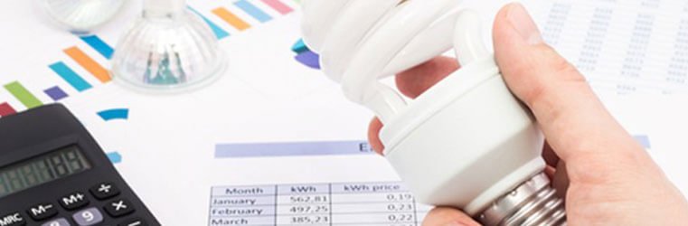 COME RISPARMIARE SULLA BOLLETTA DI LUCE E GAS
